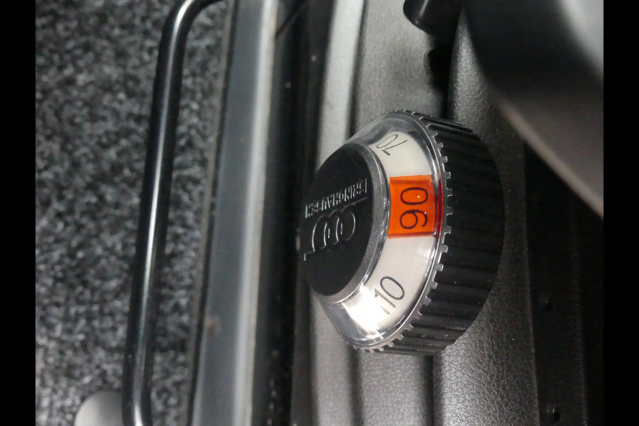 Mercedes-Benz Sprinter 317 CDI L2H2 LED/Camera/PDC/Navigatie/Geveerde stoel
