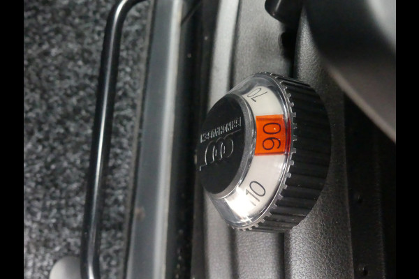 Mercedes-Benz Sprinter 317 CDI L2H2 LED/Camera/PDC/Navigatie/Geveerde stoel