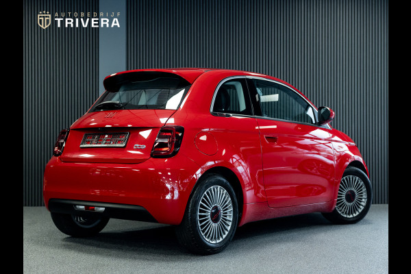 Fiat 500E RED 24 kWh l SoH 93% l CAMERA l 1ste eigenaar l CARPLAY l LMV l BTW auto l Zeer lage km's l als nieuw
