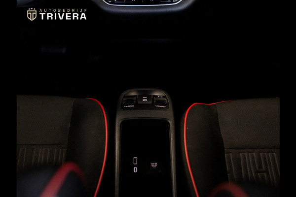 Fiat 500E RED 24 kWh l SoH 93% l CAMERA l 1ste eigenaar l CARPLAY l LMV l BTW auto l Zeer lage km's l als nieuw