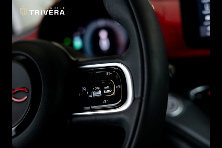Fiat 500E RED 24 kWh l SoH 93% l CAMERA l 1ste eigenaar l CARPLAY l LMV l BTW auto l Zeer lage km's l als nieuw
