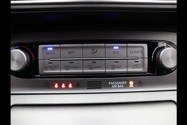 Hyundai Kona EV Limited 64 kWh Apple Carplay/Android Auto | Climate