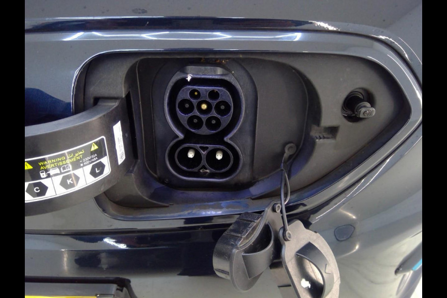 Kia e-Niro Edition 64 kWh | SOH 100% | Navigatie | Warmtepomp |