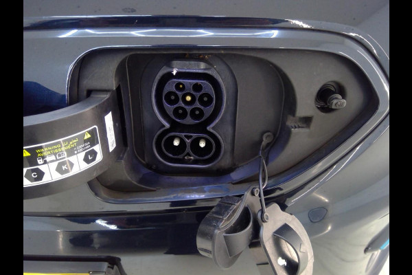 Kia e-Niro Edition 64 kWh | SOH 100% | Navigatie | Warmtepomp |
