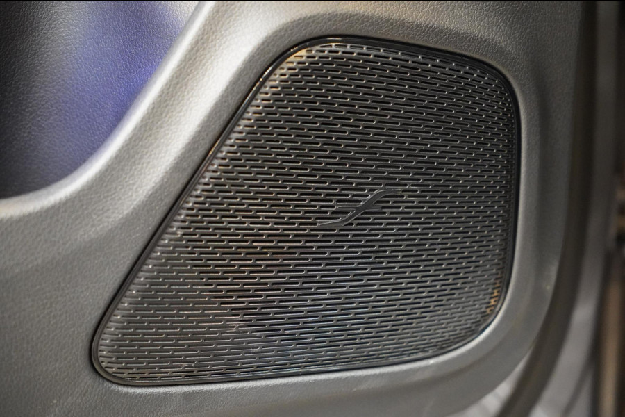 Mercedes-Benz CLA-Klasse 250 e AMG Line Pano|Burmester|Dealer onderh|Sfeerverlichting|19 inch