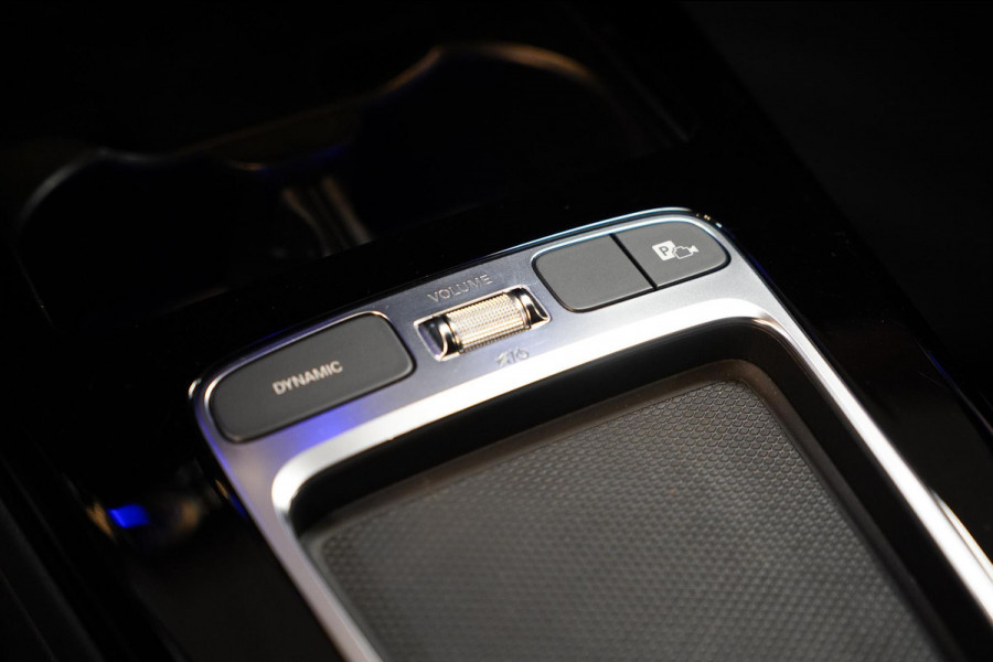 Mercedes-Benz CLA-Klasse 250 e AMG Line Pano|Burmester|Dealer onderh|Sfeerverlichting|19 inch
