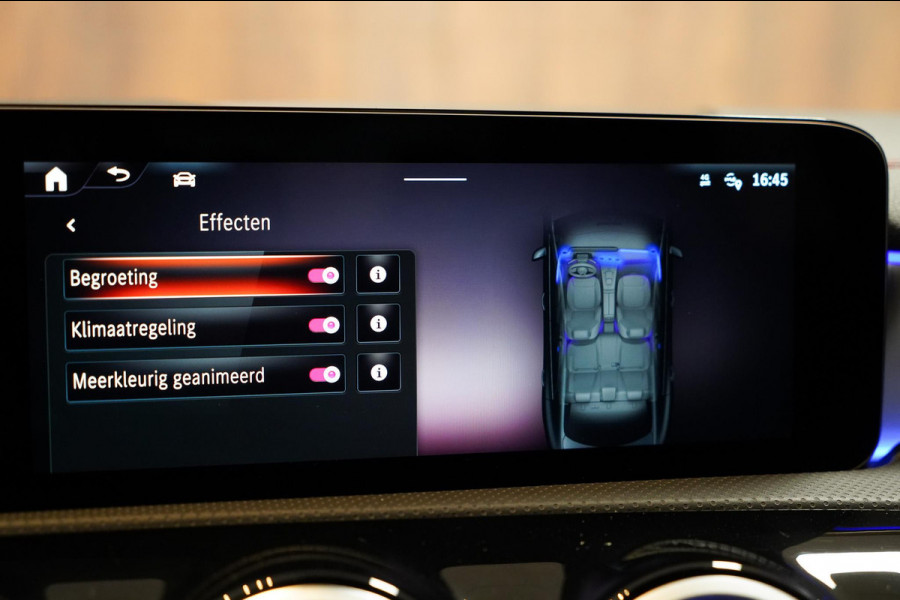Mercedes-Benz CLA-Klasse 250 e AMG Line Pano|Burmester|Dealer onderh|Sfeerverlichting|19 inch