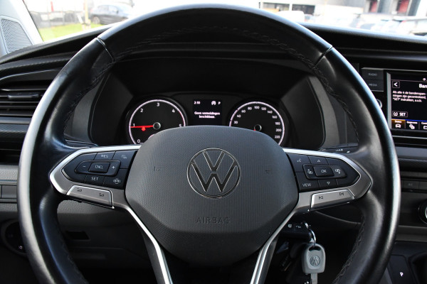 Volkswagen Transporter 2.0 TDI L2H1 ABT Edition Carplay, Stoelverwarming, Sensoren, Adapteive Cruise, LED, 150pk, Automaat, Standkachel, Multimedia, Uniek!