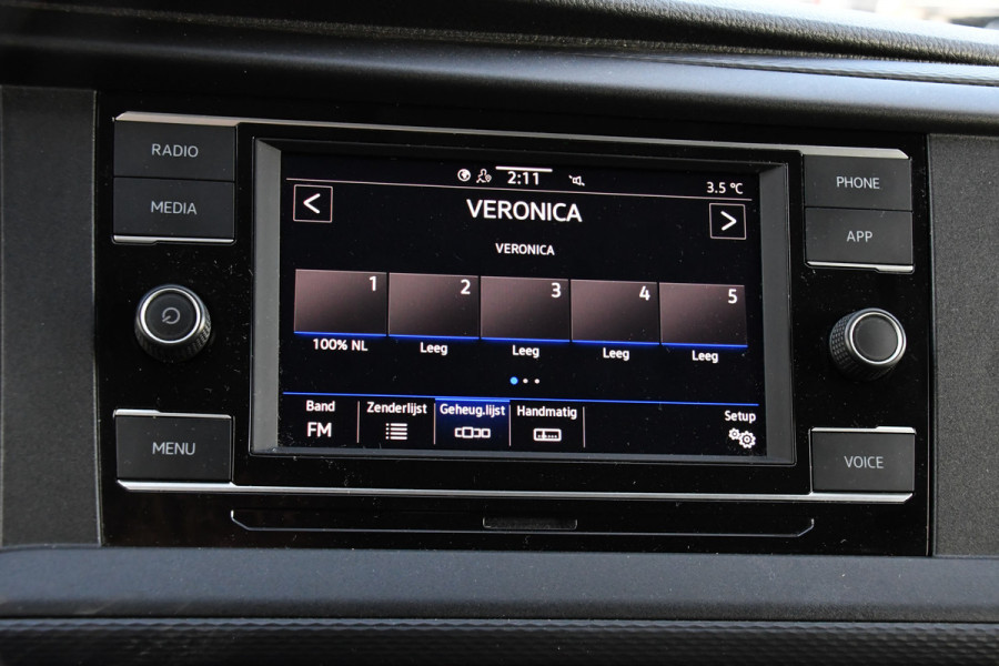 Volkswagen Transporter 2.0 TDI L2H1 ABT Edition Carplay, Stoelverwarming, Sensoren, Adapteive Cruise, LED, 150pk, Automaat, Standkachel, Multimedia, Uniek!