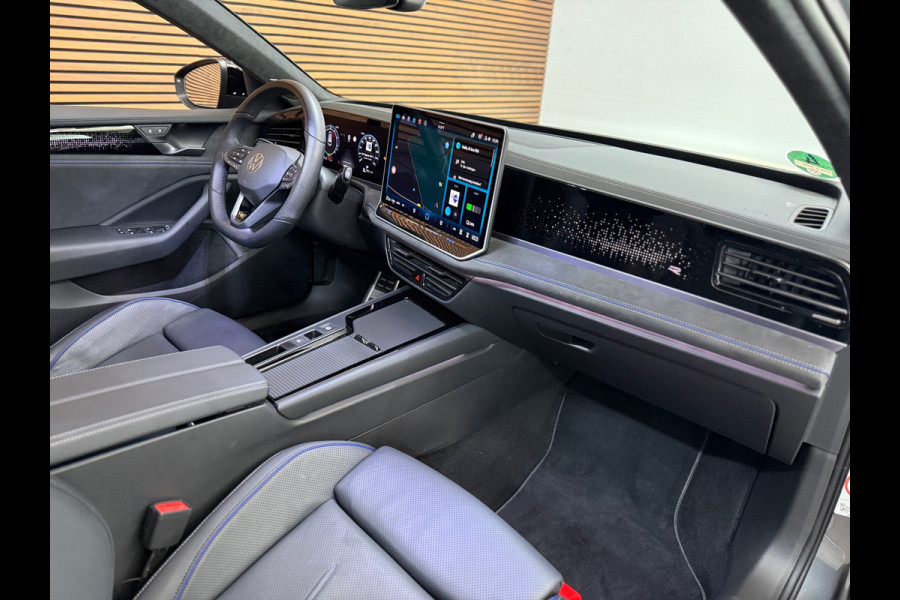 Volkswagen Passat Variant 1.5 eHybrid R-Line Black Edition |Garantie tot 2031 |272PK|Pano|Matrix|H&K Sound|Leder |Massage|Trekhaak