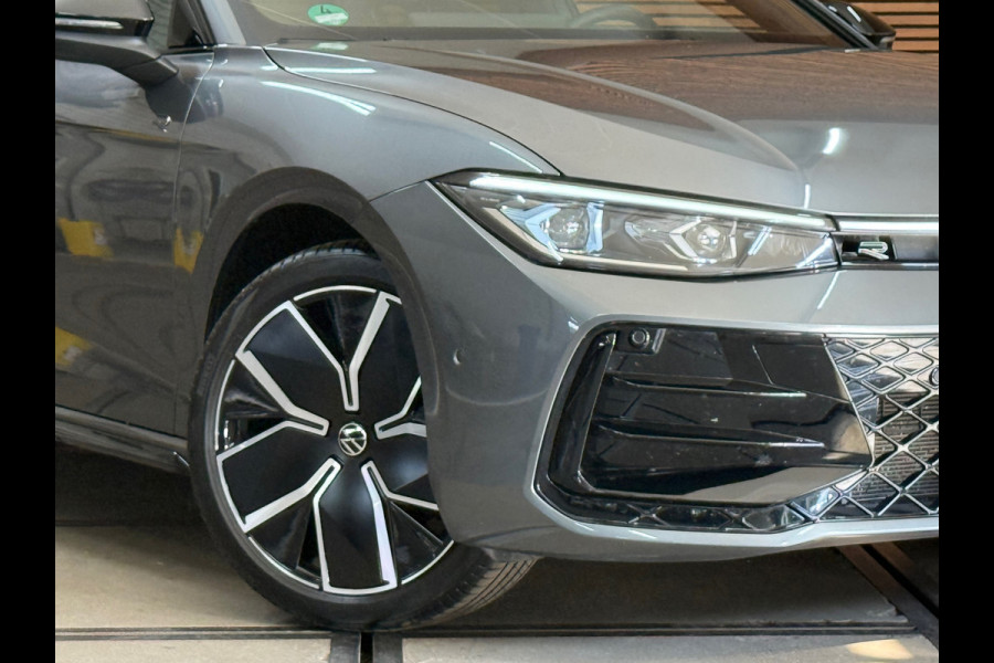 Volkswagen Passat Variant 1.5 eHybrid R-Line Black Edition |Garantie tot 2031 |272PK|Pano|Matrix|H&K Sound|Leder |Massage|Trekhaak