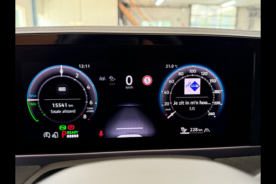 Volkswagen Passat Variant 1.5 eHybrid R-Line Black Edition |Garantie tot 2031 |272PK|Pano|Matrix|H&K Sound|Leder |Massage|Trekhaak