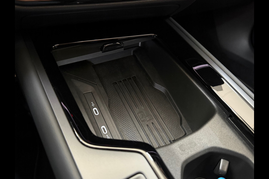 Volkswagen Passat Variant 1.5 eHybrid R-Line Black Edition |Garantie tot 2031 |272PK|Pano|Matrix|H&K Sound|Leder |Massage|Trekhaak