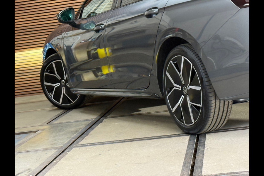 Volkswagen Passat Variant 1.5 eHybrid R-Line Black Edition |Garantie tot 2031 |272PK|Pano|Matrix|H&K Sound|Leder |Massage|Trekhaak