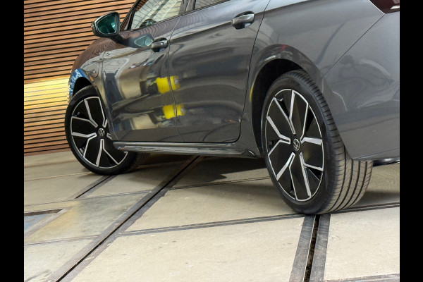 Volkswagen Passat Variant 1.5 eHybrid R-Line Black Edition |Garantie tot 2031 |272PK|Pano|Matrix|H&K Sound|Leder |Massage|Trekhaak