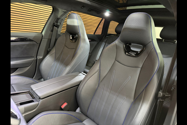 Volkswagen Passat Variant 1.5 eHybrid R-Line Black Edition |Garantie tot 2031 |272PK|Pano|Matrix|H&K Sound|Leder |Massage|Trekhaak