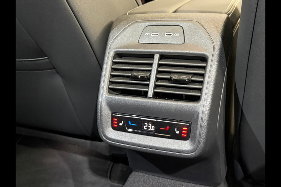Volkswagen Passat Variant 1.5 eHybrid R-Line Black Edition |Garantie tot 2031 |272PK|Pano|Matrix|H&K Sound|Leder |Massage|Trekhaak
