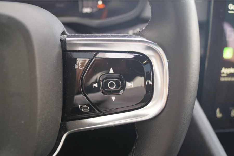 Polestar 2 Standard Range Single Motor 69kWh Plus Pack -SOH92%-PANO-