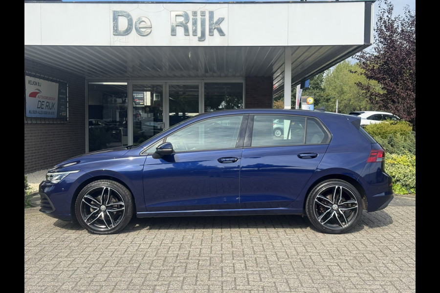 Volkswagen Golf 1.5 eTSI Style | Navi, Carplay/Android, PDC, ACC, Stoel+Stuurverw., Sfeerverl., 18'' LMV |