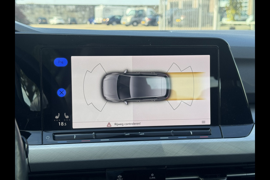 Volkswagen Golf 1.5 eTSI Style | Navi, Carplay/Android, PDC, ACC, Stoel+Stuurverw., Sfeerverl., 18'' LMV |