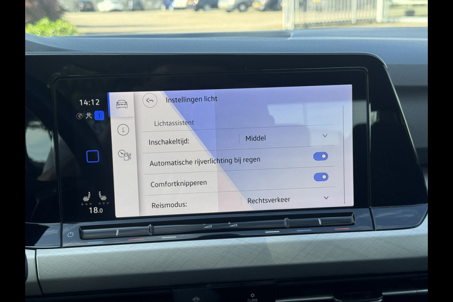 Volkswagen Golf 1.5 eTSI Style | Navi, Carplay/Android, PDC, ACC, Stoel+Stuurverw., Sfeerverl., 18'' LMV |