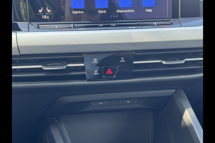 Volkswagen Golf 1.5 eTSI Style | Navi, Carplay/Android, PDC, ACC, Stoel+Stuurverw., Sfeerverl., 18'' LMV |