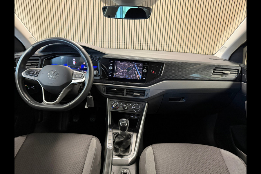 Volkswagen Polo 1.0 TSI Life Business NAVIGATIE APPLE CARPLAY DIGITAL DASH AIRCO CRUISE PDC USB