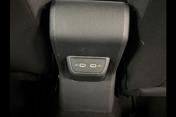 Volkswagen Polo 1.0 TSI Life Business NAVIGATIE APPLE CARPLAY DIGITAL DASH AIRCO CRUISE PDC USB