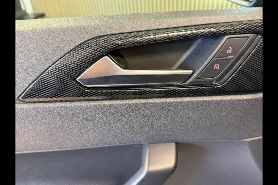 Volkswagen Polo 1.0 TSI Life Business NAVIGATIE APPLE CARPLAY DIGITAL DASH AIRCO CRUISE PDC USB