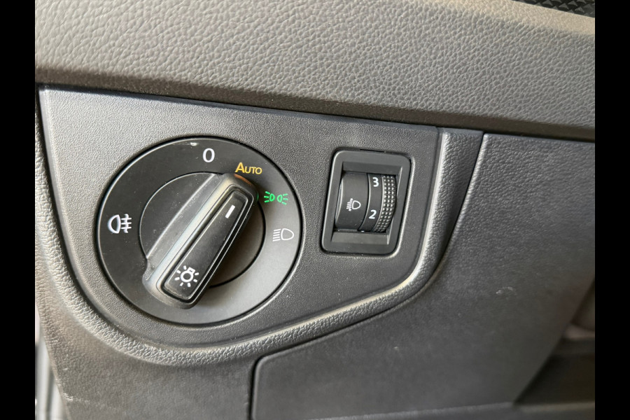 Volkswagen Polo 1.0 TSI Life Business NAVIGATIE APPLE CARPLAY DIGITAL DASH AIRCO CRUISE PDC USB