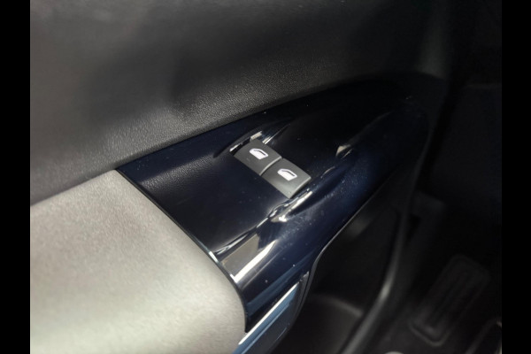 Citroën C4 Cactus 1.2 PT 110 Shine | Comfort seats | Parkeercamera | Nieuwe distributieriem | Prijs is rijklaar