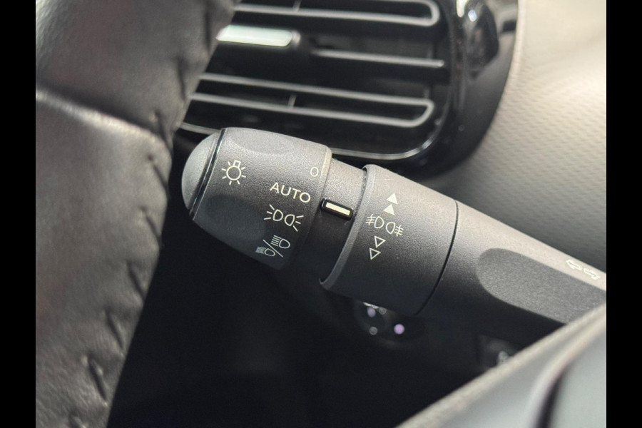Citroën C4 Cactus 1.2 PT 110 Shine | Comfort seats | Parkeercamera | Nieuwe distributieriem | Prijs is rijklaar