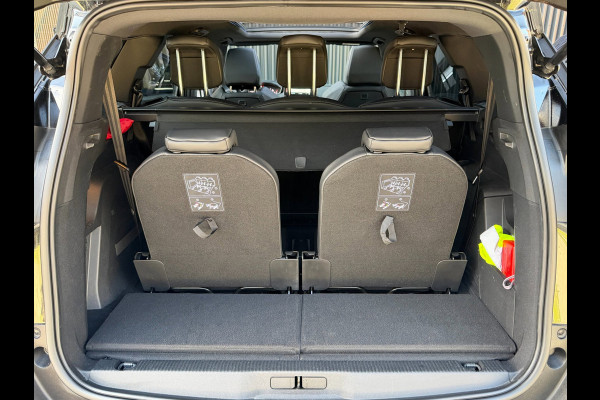 Peugeot 5008 1.2 PureTech GT Black Pack 7-Persoons | PANO | TREKHAAK| FOCAL | LEDER | VIRTUAL | CAMERA | ACC | 1E EIG | DEALER