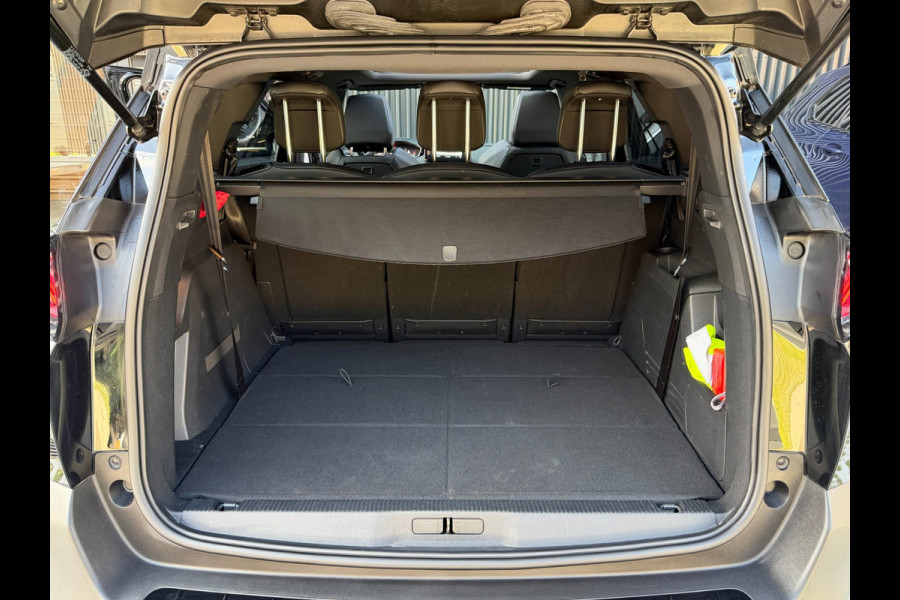 Peugeot 5008 1.2 PureTech GT Black Pack 7-Persoons | PANO | TREKHAAK| FOCAL | LEDER | VIRTUAL | CAMERA | ACC | 1E EIG | DEALER