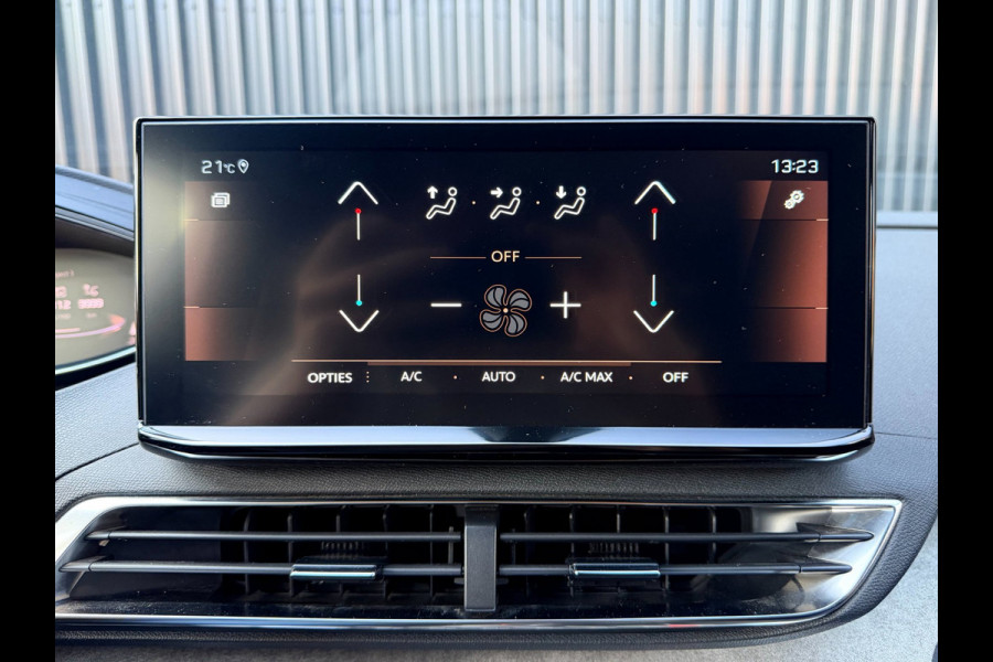 Peugeot 5008 1.2 PureTech GT Black Pack 7-Persoons | PANO | TREKHAAK| FOCAL | LEDER | VIRTUAL | CAMERA | ACC | 1E EIG | DEALER