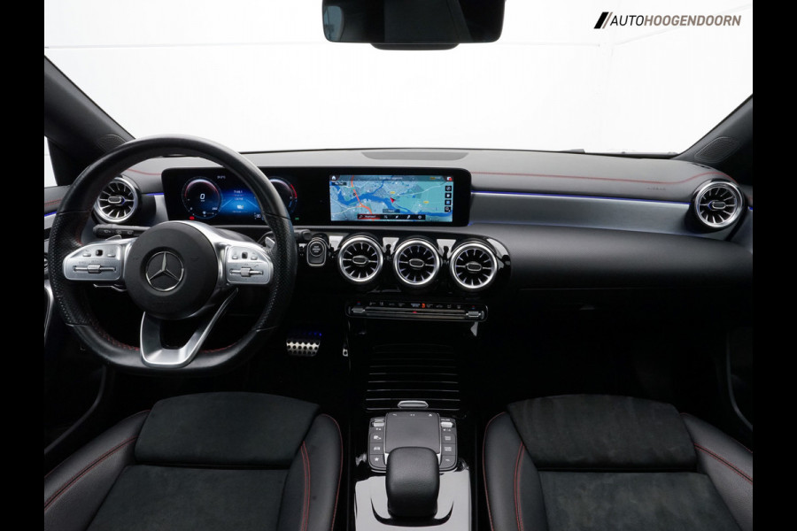 Mercedes-Benz CLA-Klasse Shooting Brake 250 e Business Solution AMG Limited (APPLE CARPLAY,PANORAMADAK,MEMORY,SFEERVERLICHTING)