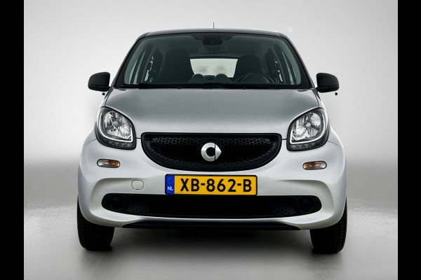 Smart Forfour 1.0 Business Solution 5drs. / Airco-ecc. / Cruise control / Radio multimedia / Apk 12-2026
