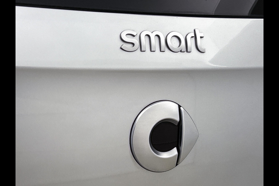 Smart Forfour 1.0 Business Solution 5drs. / Airco-ecc. / Cruise control / Radio multimedia / Apk 12-2026