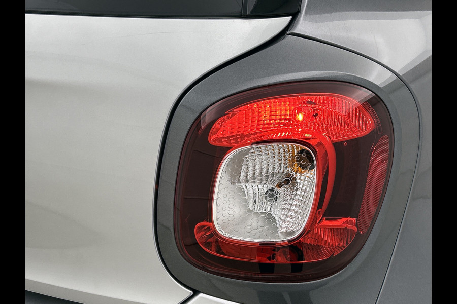Smart Forfour 1.0 Business Solution 5drs. / Airco-ecc. / Cruise control / Radio multimedia / Apk 12-2026