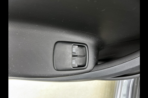 Smart Forfour 1.0 Business Solution 5drs. / Airco-ecc. / Cruise control / Radio multimedia / Apk 12-2026