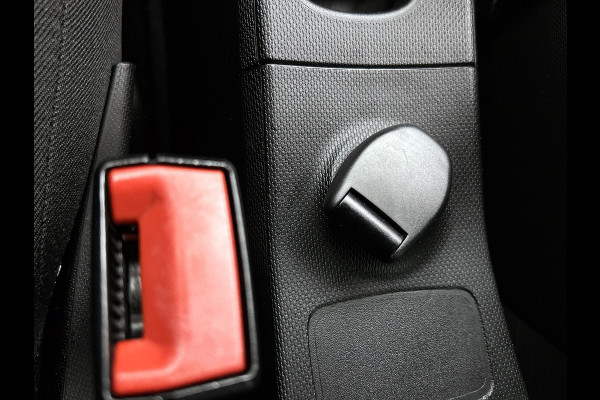 Smart Forfour 1.0 Business Solution 5drs. / Airco-ecc. / Cruise control / Radio multimedia / Apk 12-2026