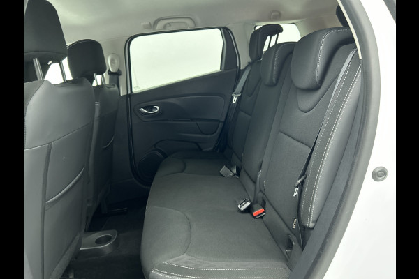 Renault Clio Estate 0.9 TCe Limited 90PK / Airco / Navigatie / Radio multimedia / Parkeer sensoren / Apk 06-2028