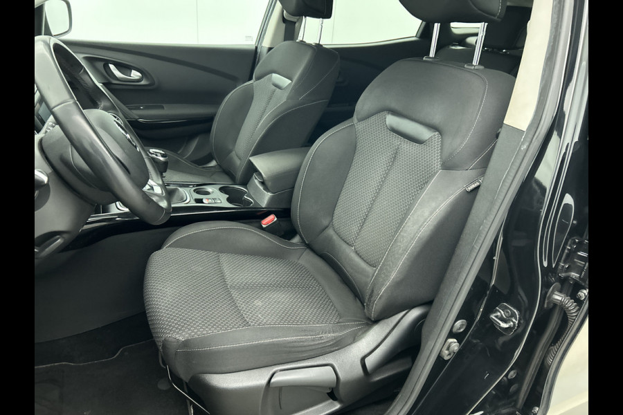 Renault Kadjar 1.3 TCe 141PK / Trekhaak / Airco / Cruise-ctr. / Navigatie / Lmv 17" / Pdc v+a / Apk 10-2026