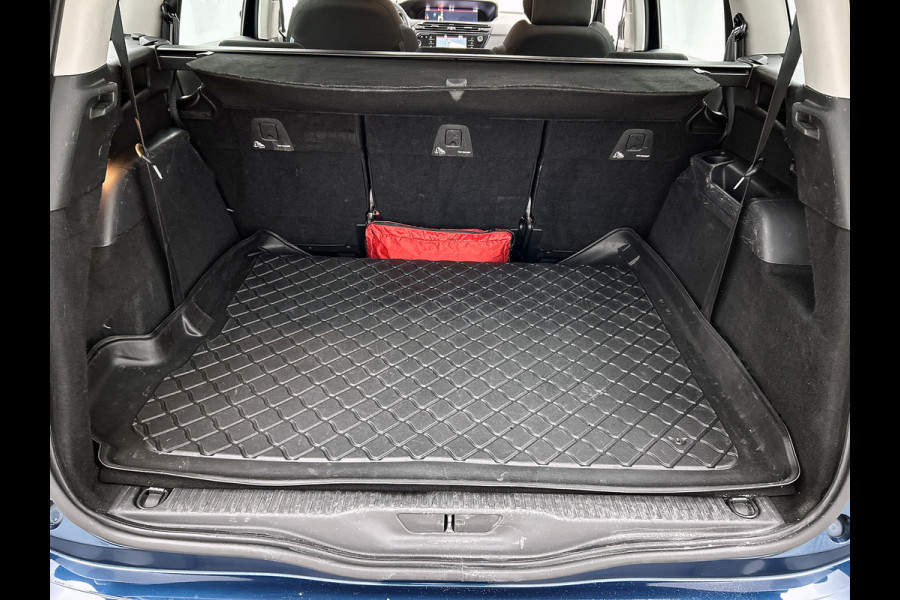 Citroën Grand C4 SpaceTourer 7Pers. 1.2 131PK Automaat Business (Distributie bij155Dkm vv. )  Navigatie / Cruise ctr. / Trekhaak / Airco-climate / Apple Carplay / Apk nieuw