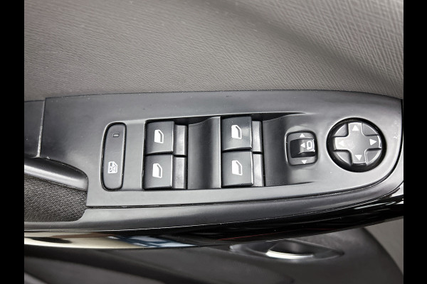 Citroën Grand C4 SpaceTourer 7Pers. 1.2 131PK Automaat Business (Distributie bij155Dkm vv. )  Navigatie / Cruise ctr. / Trekhaak / Airco-climate / Apple Carplay / Apk nieuw