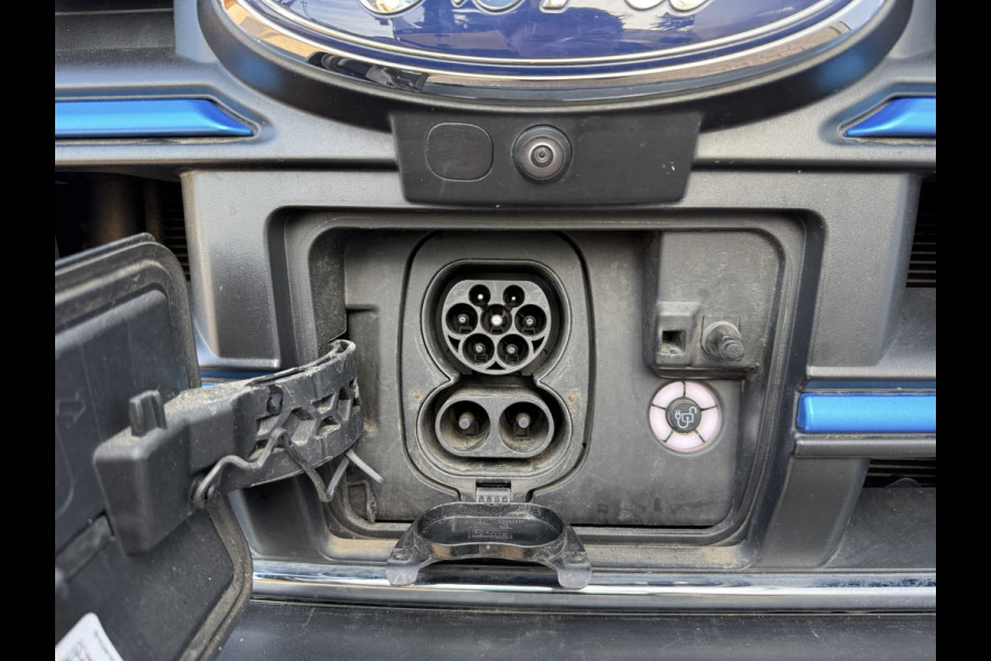 Ford E-Transit 68kWh 184PK L4H3 317km WLTP 95.1% (SOH) BEV Snelladen Carplay Climate control 360° Camera Parkeersensoren v+a Stoelverwarming