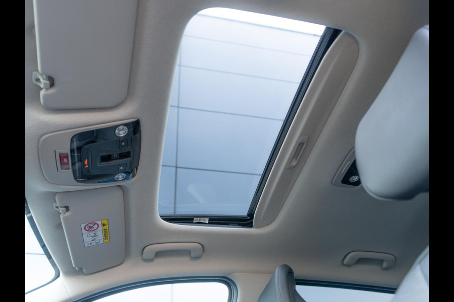 Kia Niro 1.6 GDi Hybrid ExecutiveLine Trekhaak | Stoel ventilatie | Schuifkanteldak | Harman en kardon | HUD | Stoelen en achterklep elektrisch