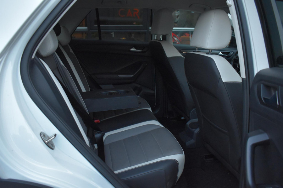 Volkswagen T-Roc 1.5 TSI Sport Lane Stoel.vw Xenon Led Sfeer DSG