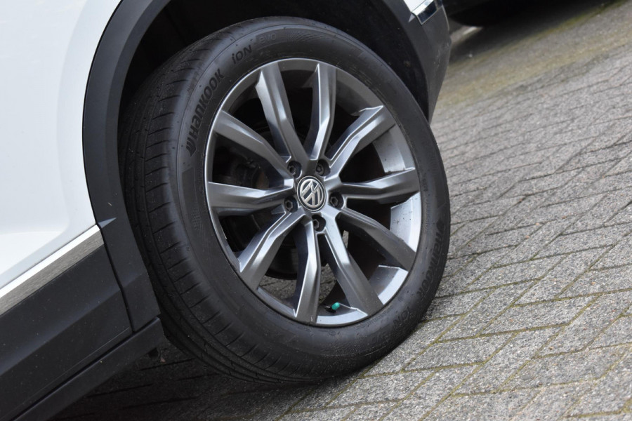 Volkswagen T-Roc 1.5 TSI Sport Lane Stoel.vw Xenon Led Sfeer DSG