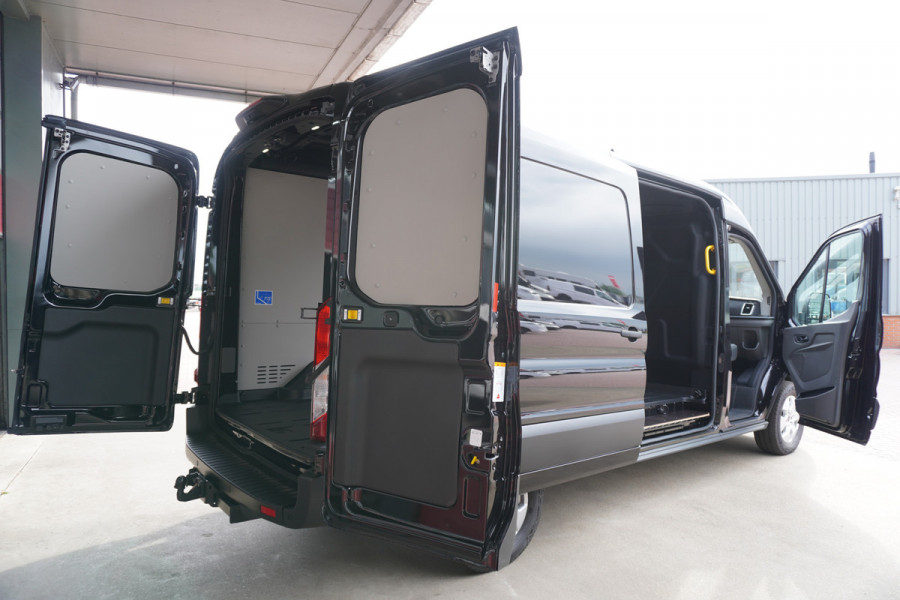Ford Transit 350 2.0 TDCI 165PK L3H2 Limited RWD Automaat/Trekhaak 3.500kg nr. V003 | Airco | Adap.Cruise | Navi